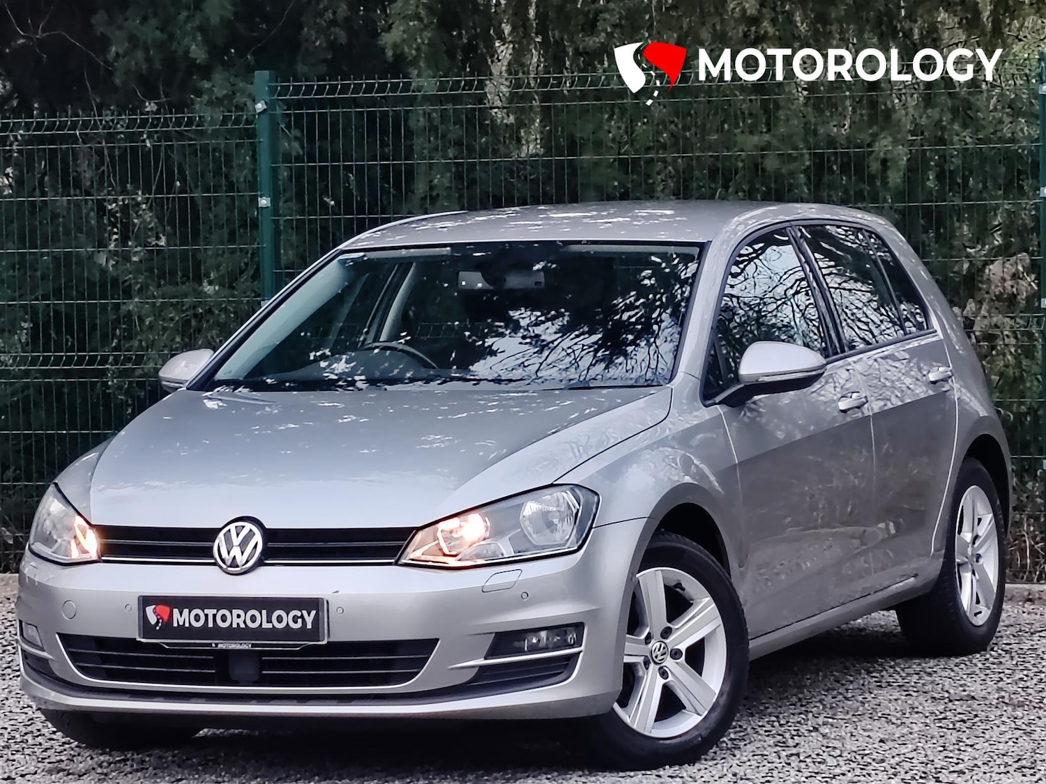 Used Volkswagen Golf 2016 for sale - 77804019: Photo 2