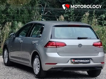 Used Volkswagen Golf 2017 for sale - 75749268: Photo