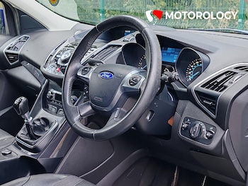 Used Ford Kuga 2015 for sale - 77804023: Photo