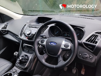 Used Ford Kuga 2014 for sale - 77450003: Photo