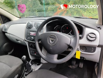Used Dacia Logan MCV 2013 for sale - 79320474: Photo