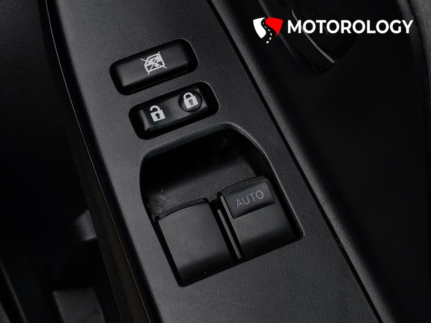 Used Toyota Yaris 2015 for sale - 77778714: Photo 26