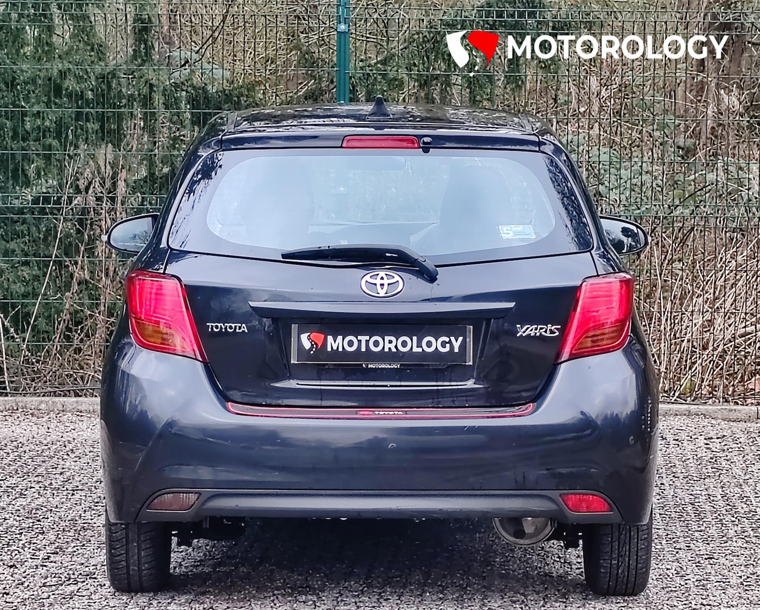 Used Toyota Yaris 2015 for sale - 77778714: Photo 8
