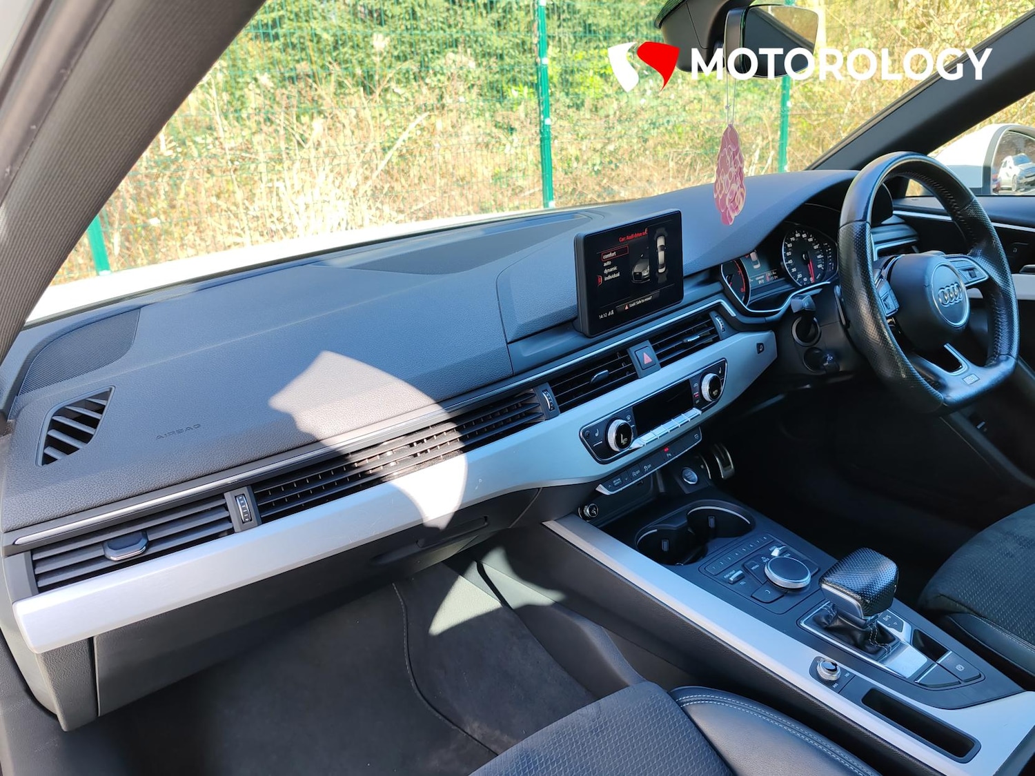 Used Audi A4 2018 for sale - 77833757: Photo 10