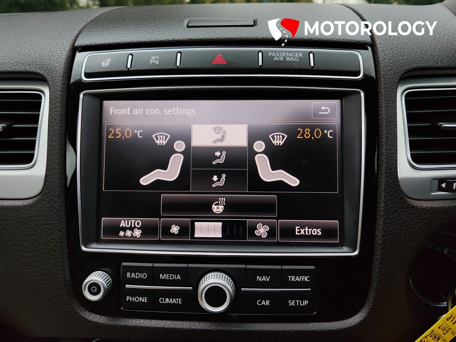 Used Volkswagen Touareg 2017 for sale - 78000548: Photo 36