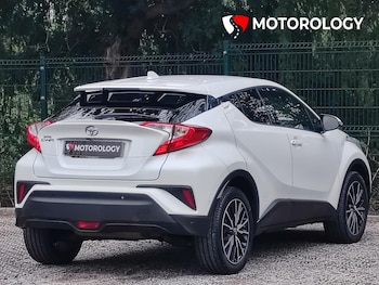 Used Toyota C-HR 2017 for sale - 78240024: Photo