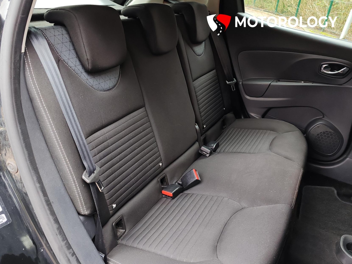 Used Renault Clio 2014 for sale - 76979763: Photo 19