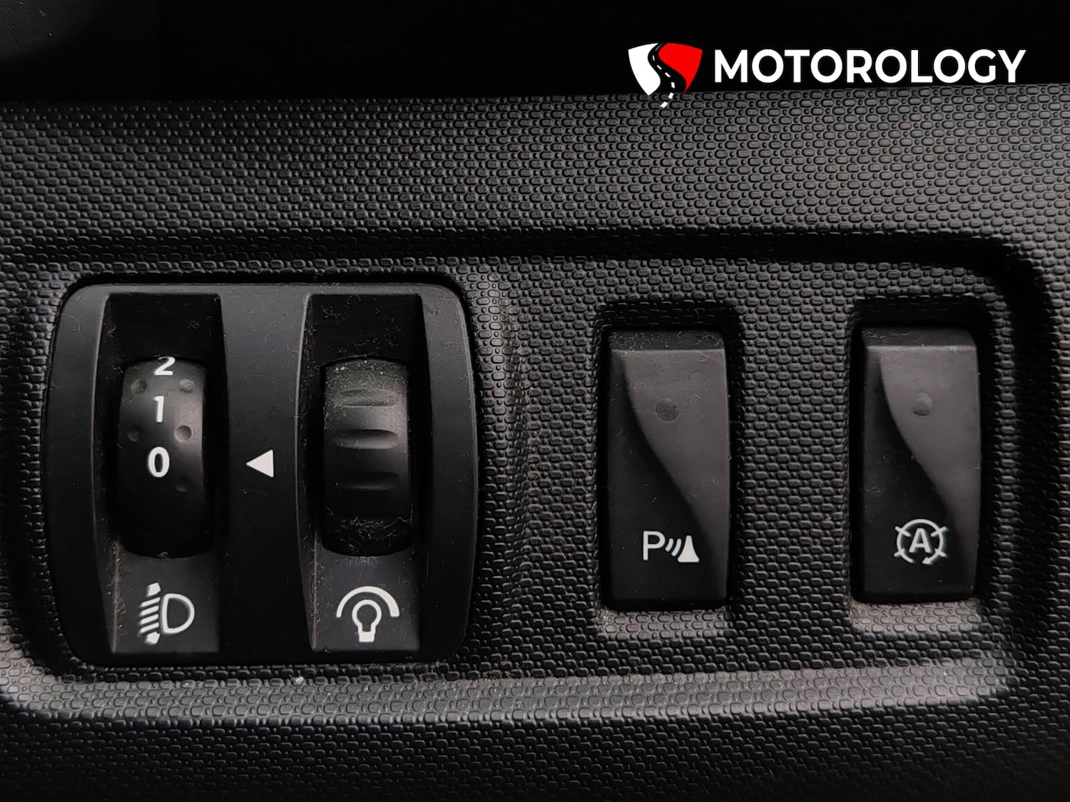 Used Renault Clio 2014 for sale - 76979763: Photo 37