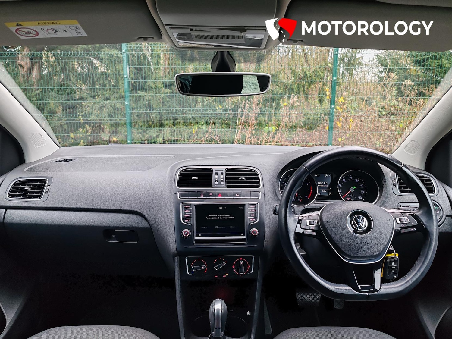 Used Volkswagen Polo 2017 for sale - 76957318: Photo 13