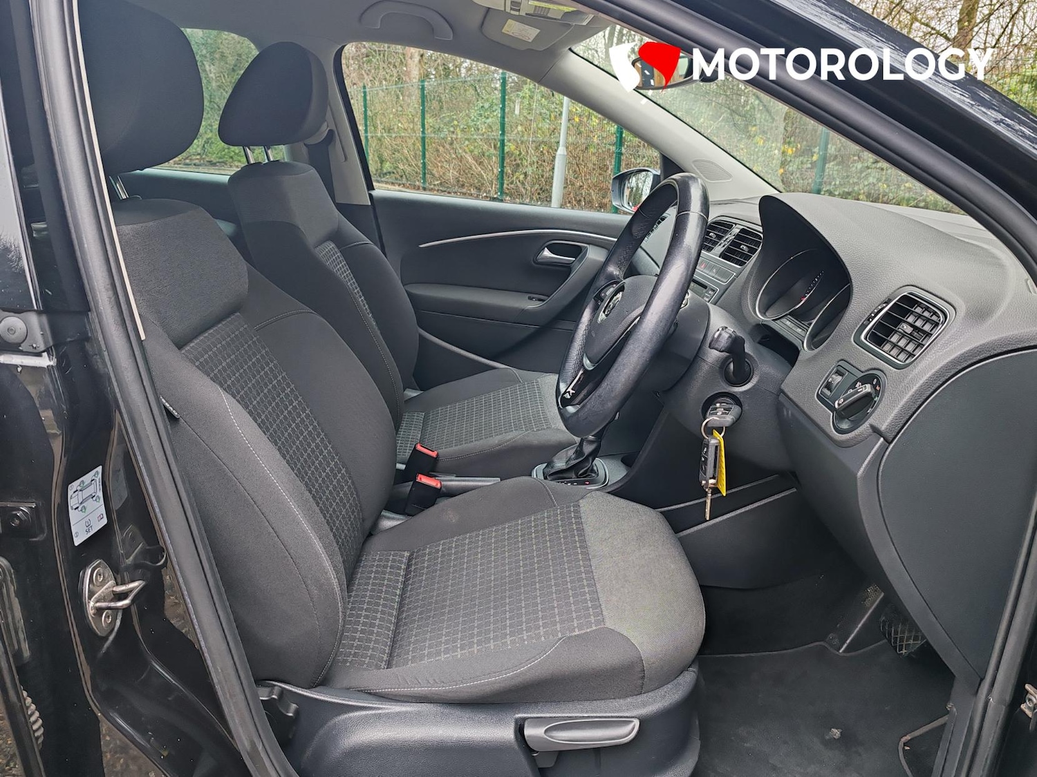 Used Volkswagen Polo 2017 for sale - 76957318: Photo 15