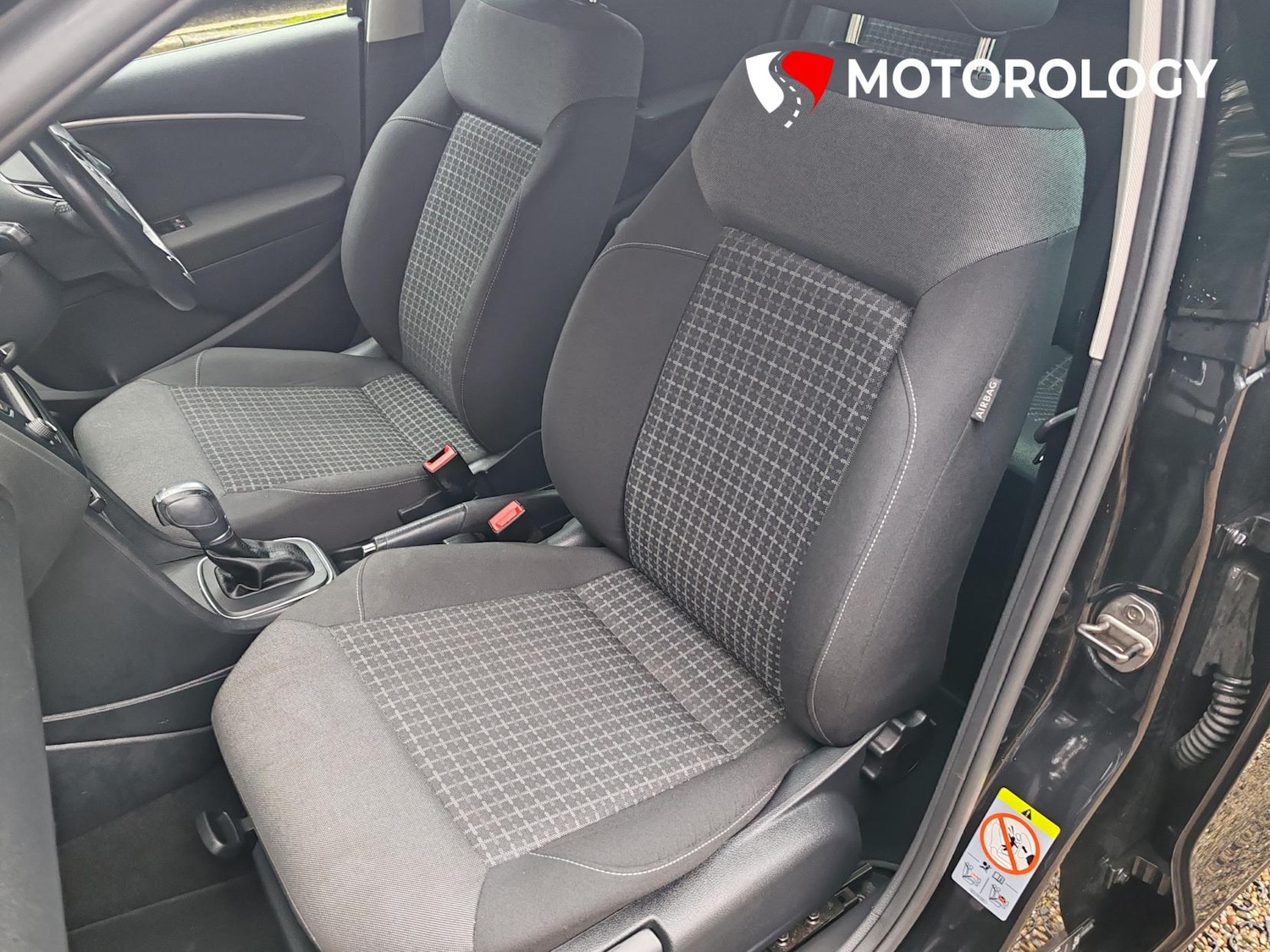 Used Volkswagen Polo 2017 for sale - 76957318: Photo 18