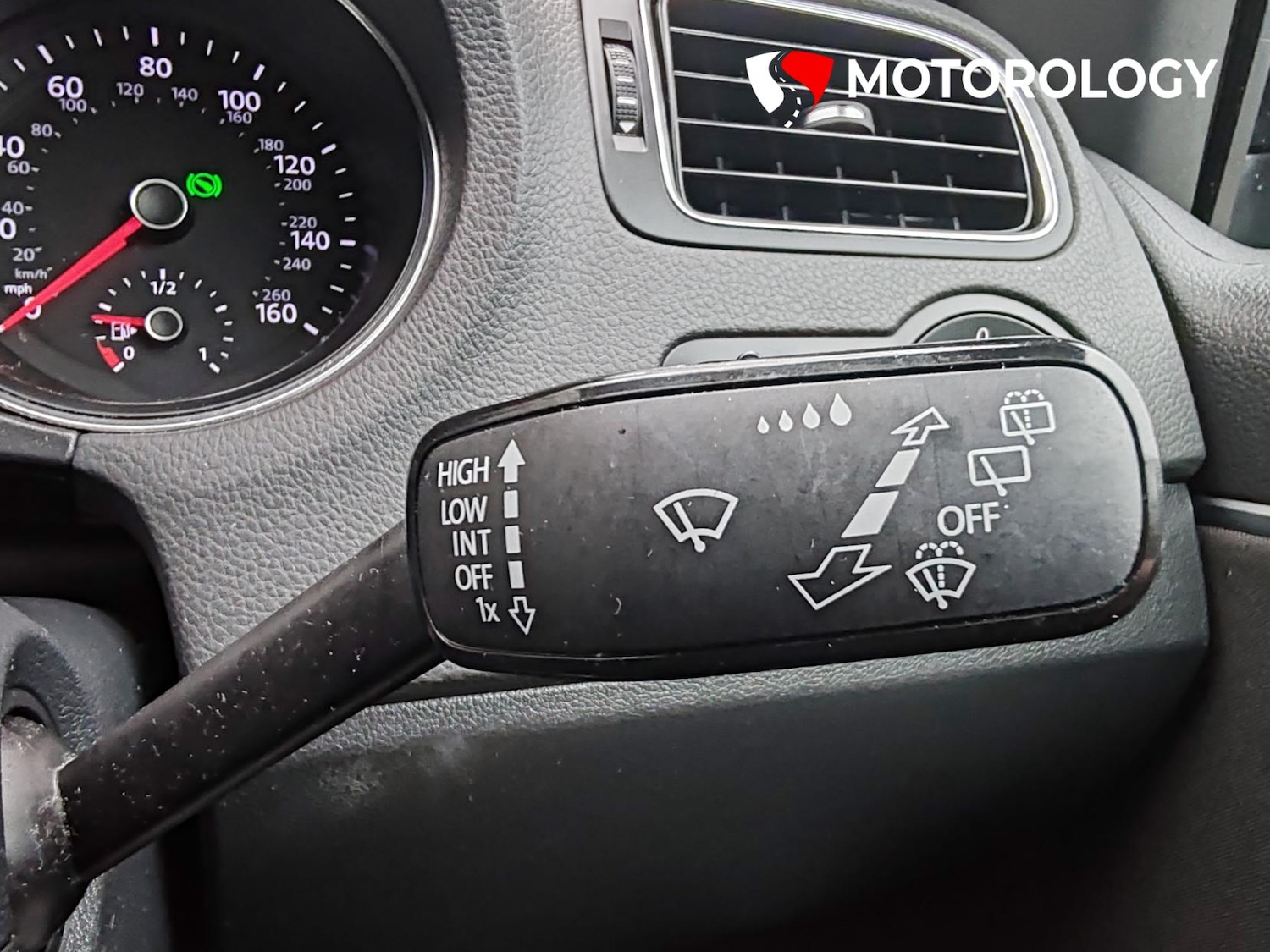 Used Volkswagen Polo 2017 for sale - 76957318: Photo 33