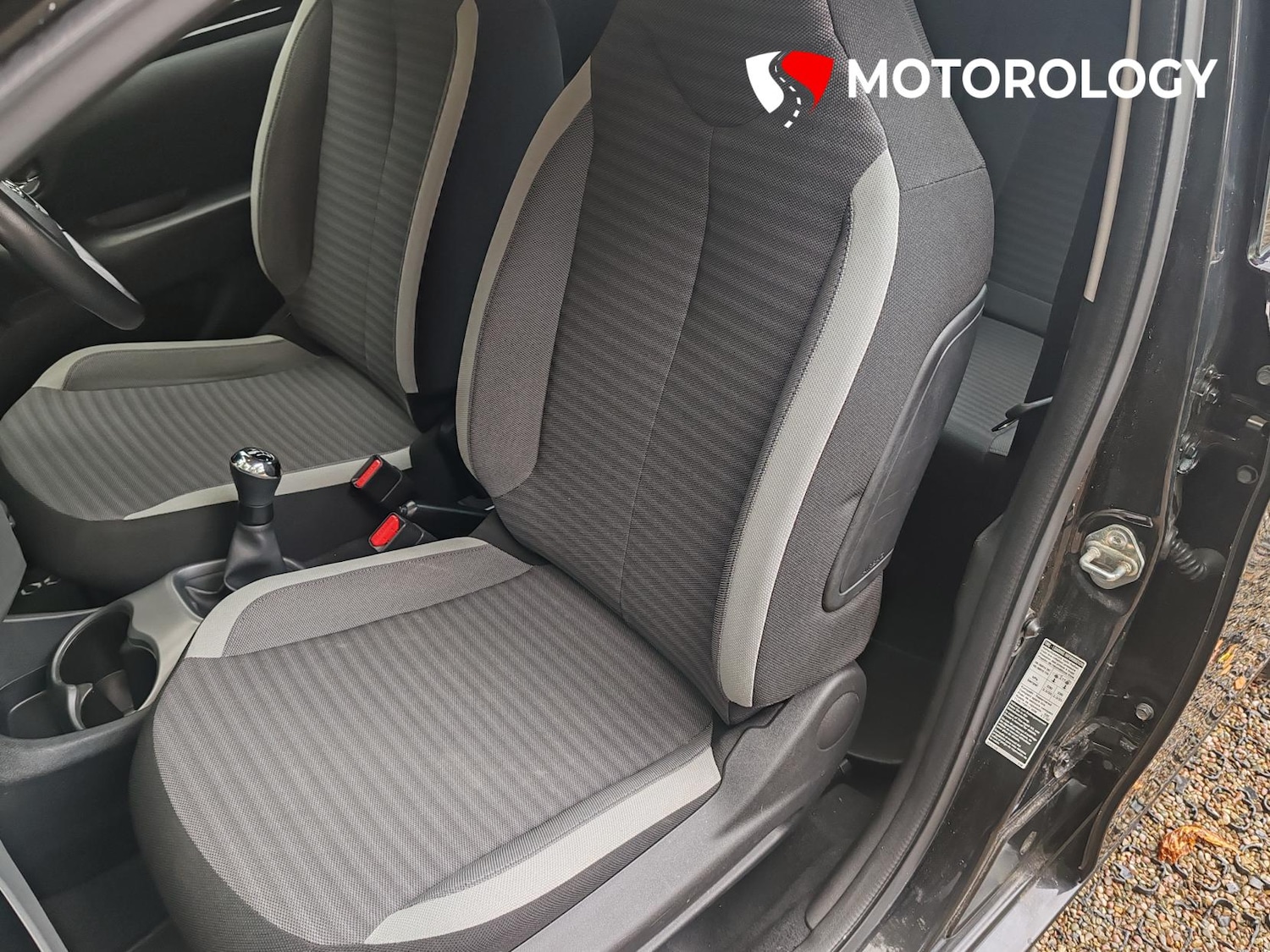 Used Toyota AYGO 2018 for sale - 76355897: Photo 15