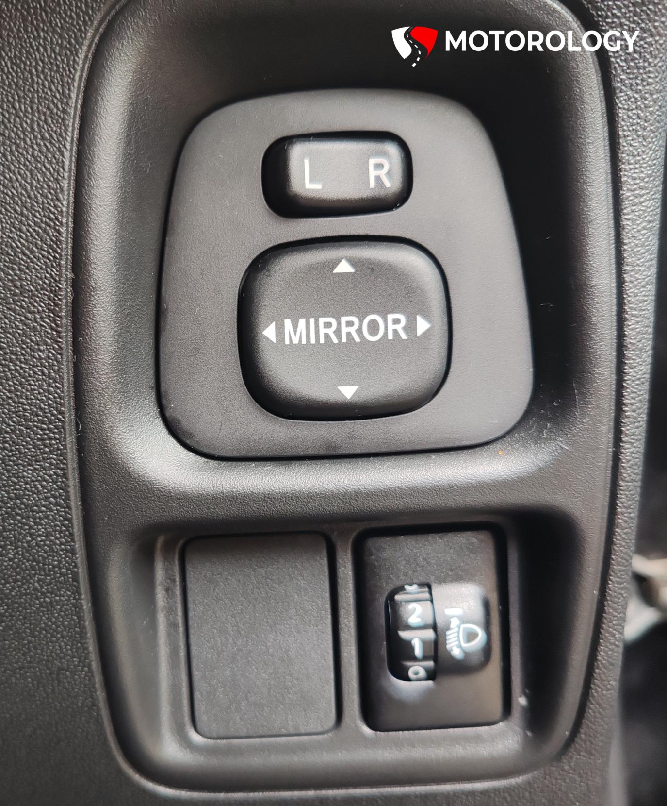 Used Toyota AYGO 2018 for sale - 76355897: Photo 31