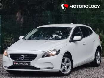Used Volvo V40 2015 for sale - 75148230: Photo