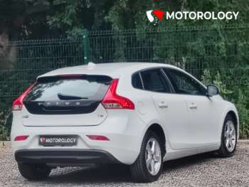 Used Volvo V40 2015 for sale - 75148230: Photo