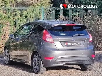 Used Ford Fiesta 2017 for sale - 77071251: Photo