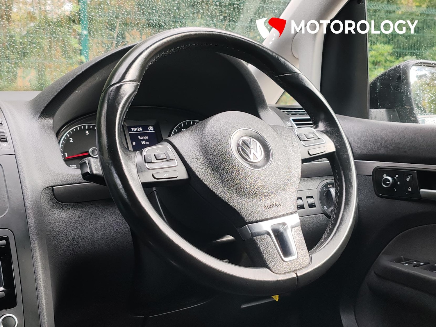 Used Volkswagen Touran 2015 for sale - 76340767: Photo 12