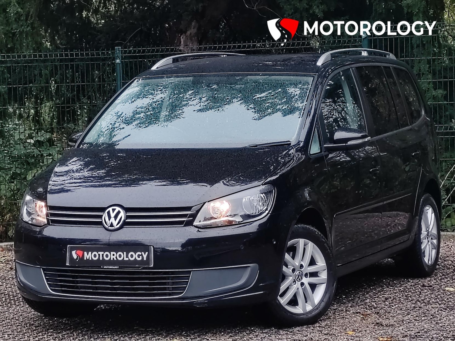 Used Volkswagen Touran 2015 for sale - 76340767: Photo 2