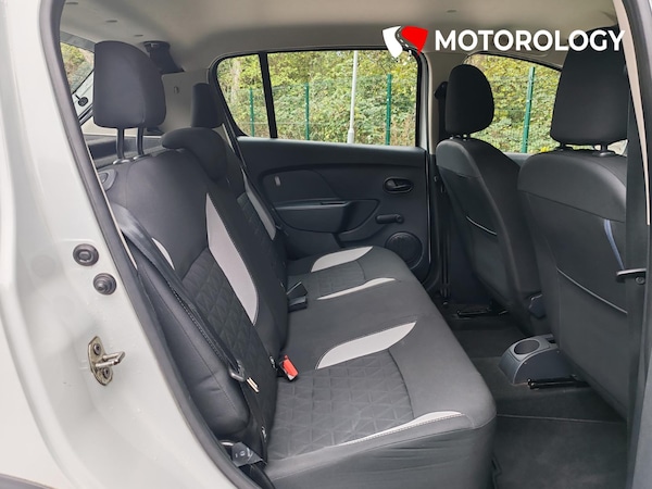 Used Dacia Sandero Stepway 2016 for sale - 76263484: Photo 17