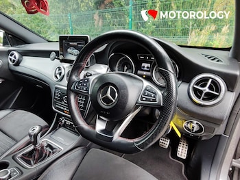 Used Mercedes-Benz CLA 2015 for sale - 75822687: Photo