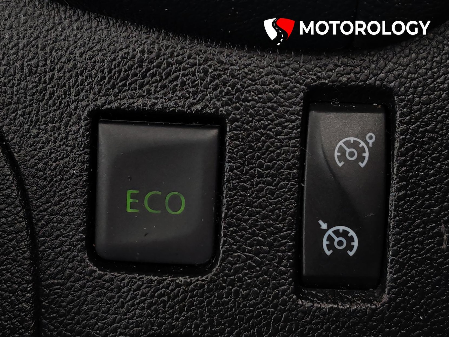 Used Renault Clio 2018 for sale - 77504515: Photo 35