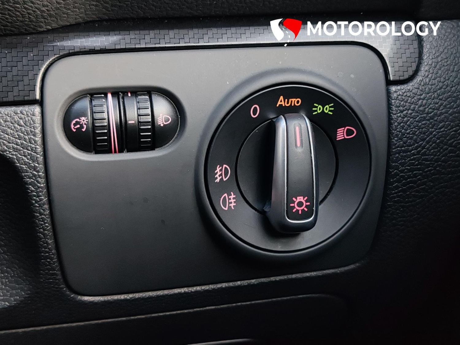 Used Volkswagen Scirocco 2016 for sale - 77207114: Photo 33