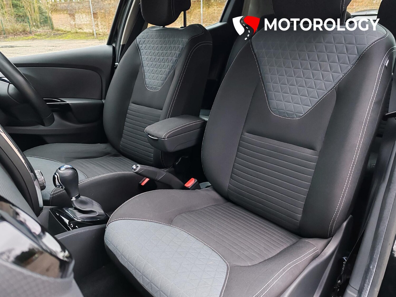 Used Renault Clio 2014 for sale - 77420625: Photo 16