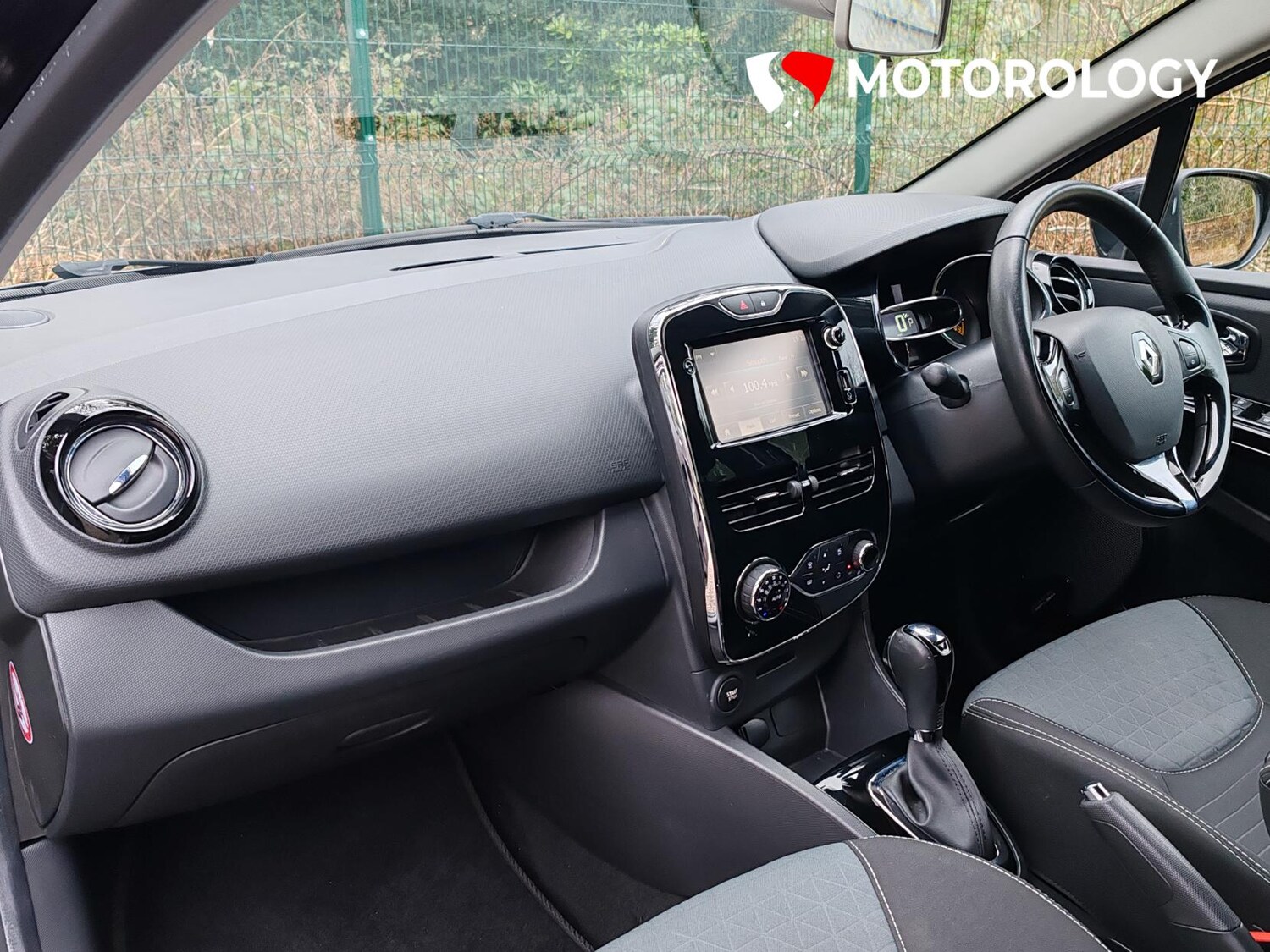 Used Renault Clio 2014 for sale - 77420625: Photo 6