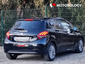 Used Peugeot 208 2016 for sale - 77746249: Photo