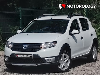 Used Dacia Sandero Stepway 2015 for sale - 75556221: Photo