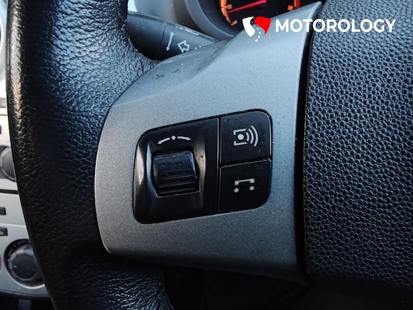 Used Vauxhall Corsa 2012 for sale - 76184592: Photo 22