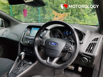 Used Ford Focus 2017 for sale - 78896155: Photo