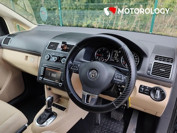 Used Volkswagen Touran 2014 for sale - 78109630: Photo