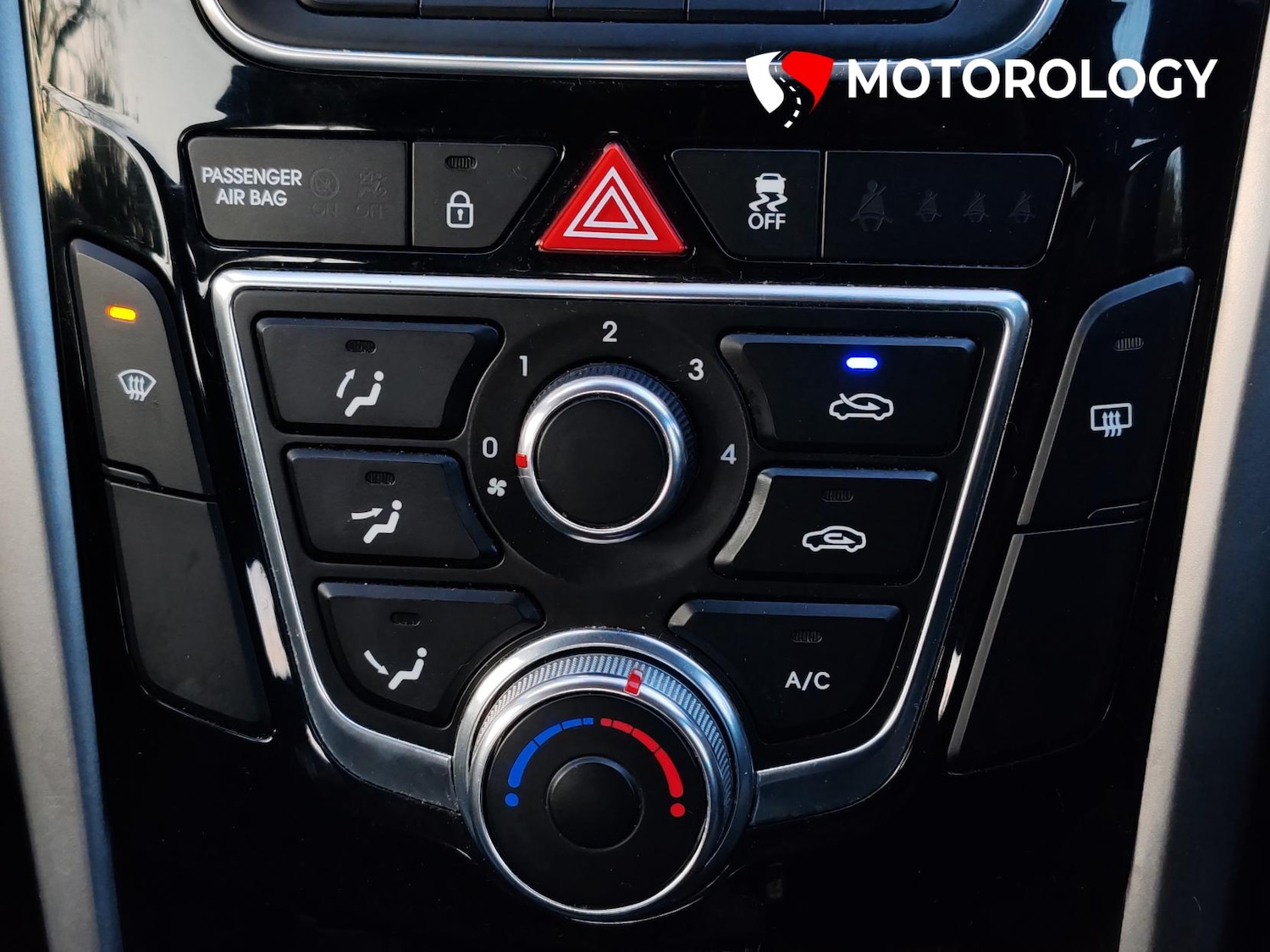 Used Hyundai i30 2014 for sale - 77732762: Photo 27