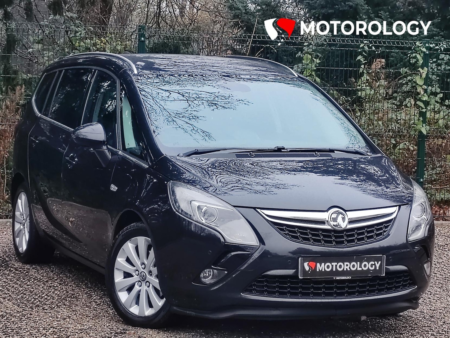 Used Vauxhall Zafira Tourer 2015 for sale - 76662895: Photo 1