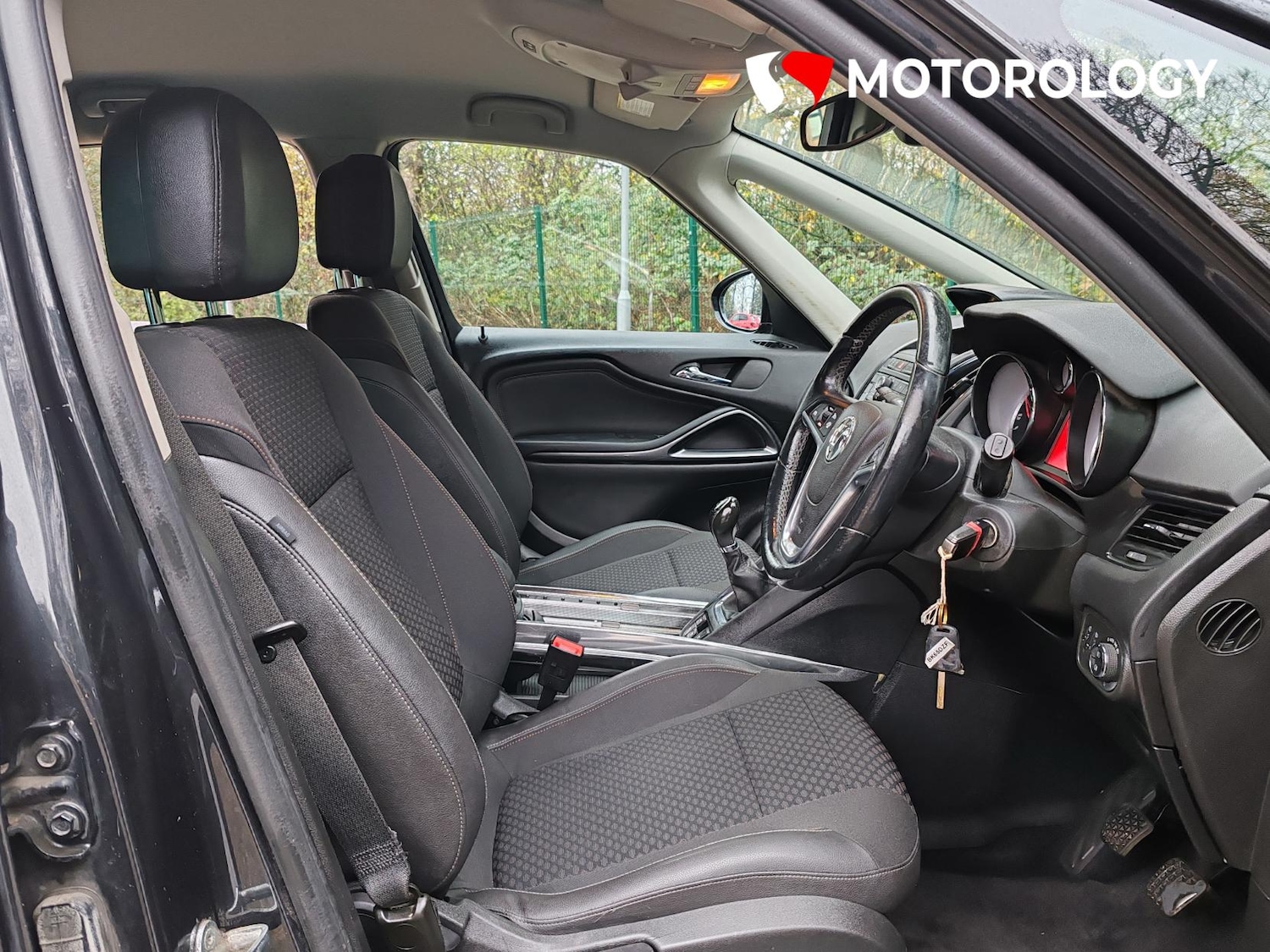 Used Vauxhall Zafira Tourer 2015 for sale - 76662895: Photo 17