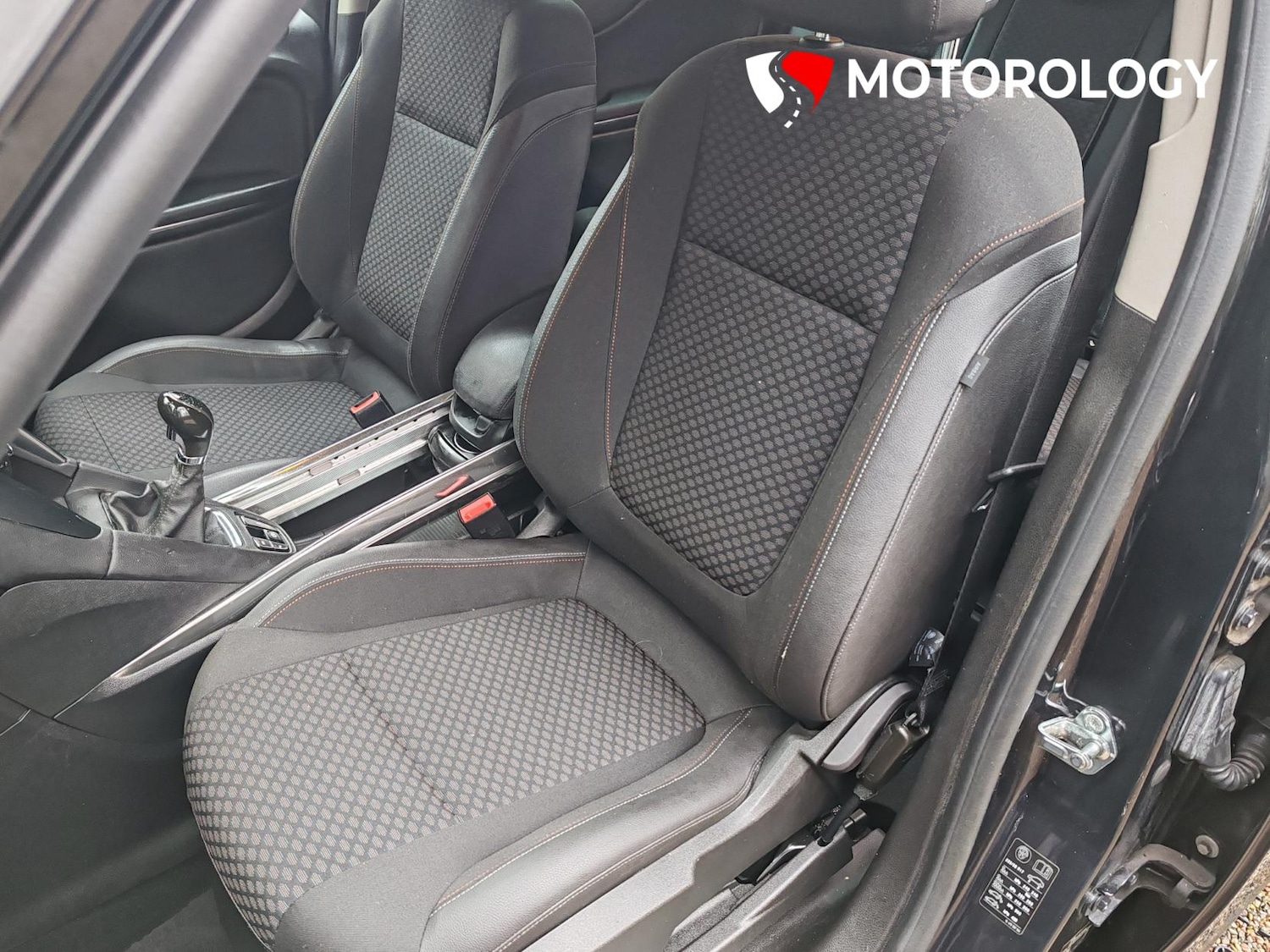 Used Vauxhall Zafira Tourer 2015 for sale - 76662895: Photo 19