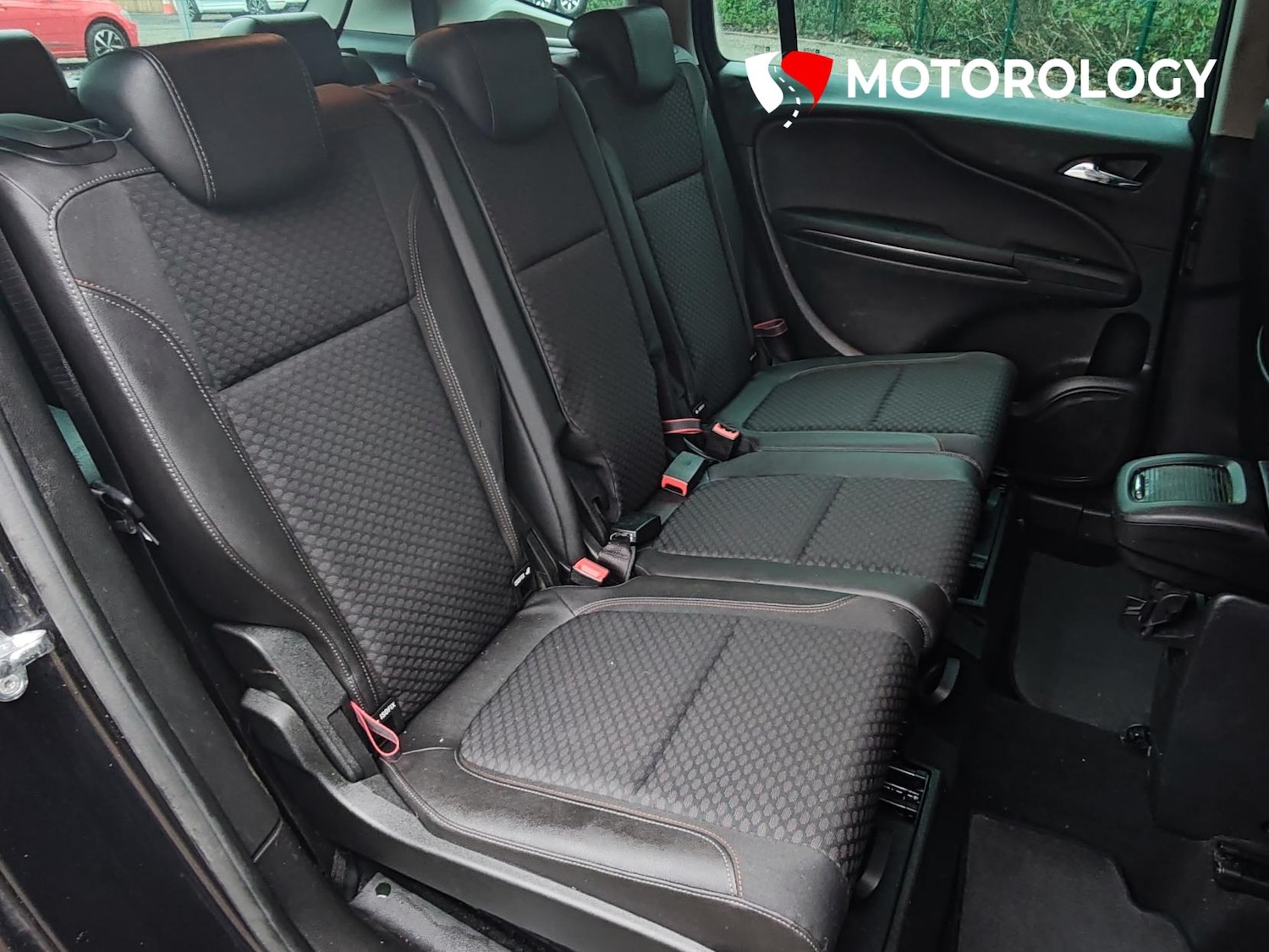 Used Vauxhall Zafira Tourer 2015 for sale - 76662895: Photo 21