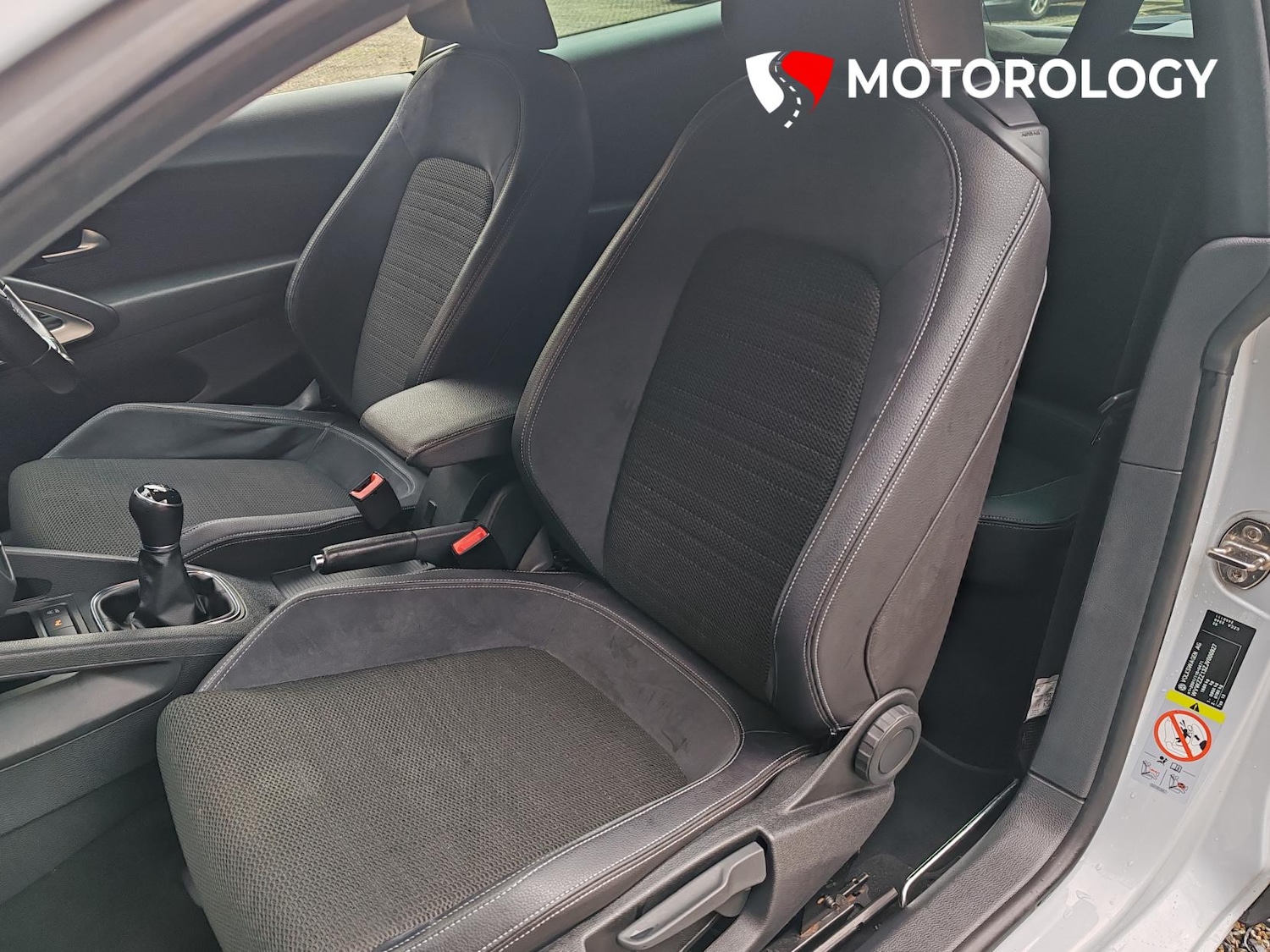 Used Volkswagen Scirocco 2017 for sale - 76480147: Photo 19