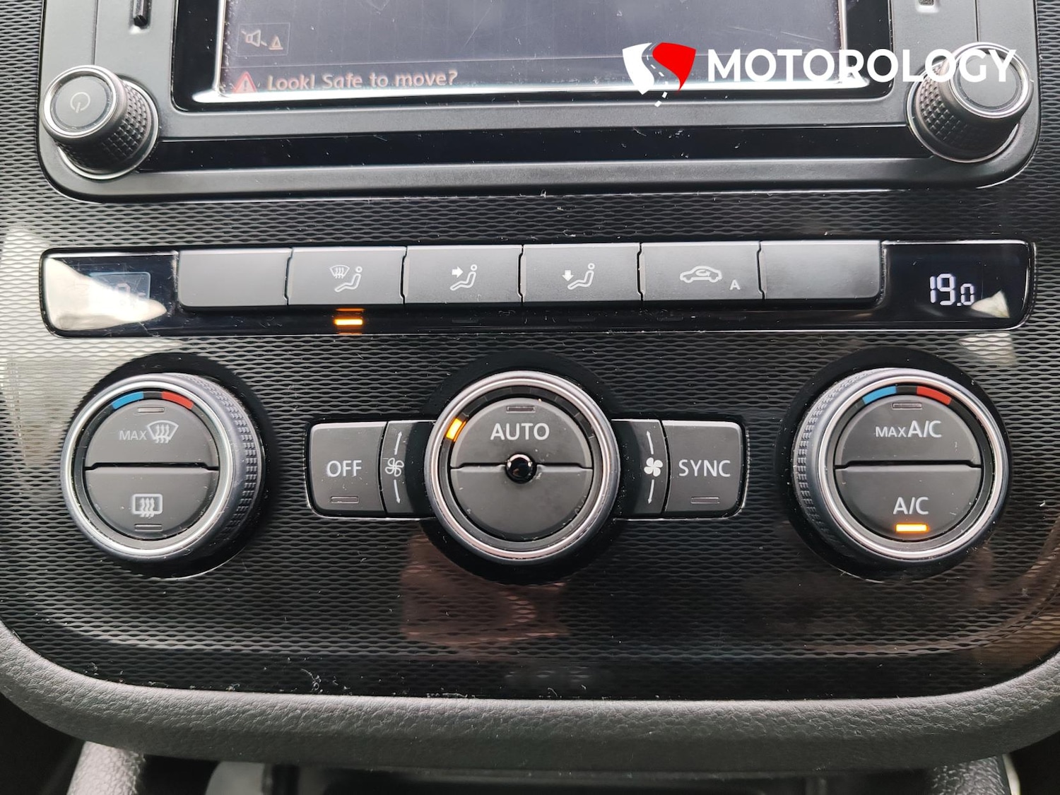 Used Volkswagen Scirocco 2017 for sale - 76480147: Photo 35