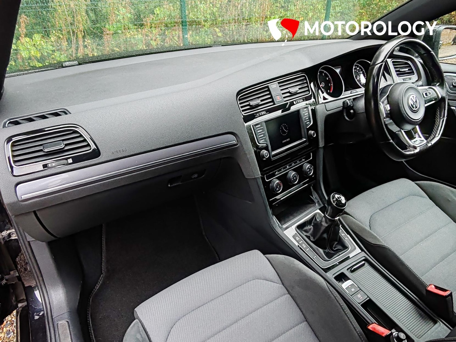 Used Volkswagen Golf 2015 for sale - 76017018: Photo 8