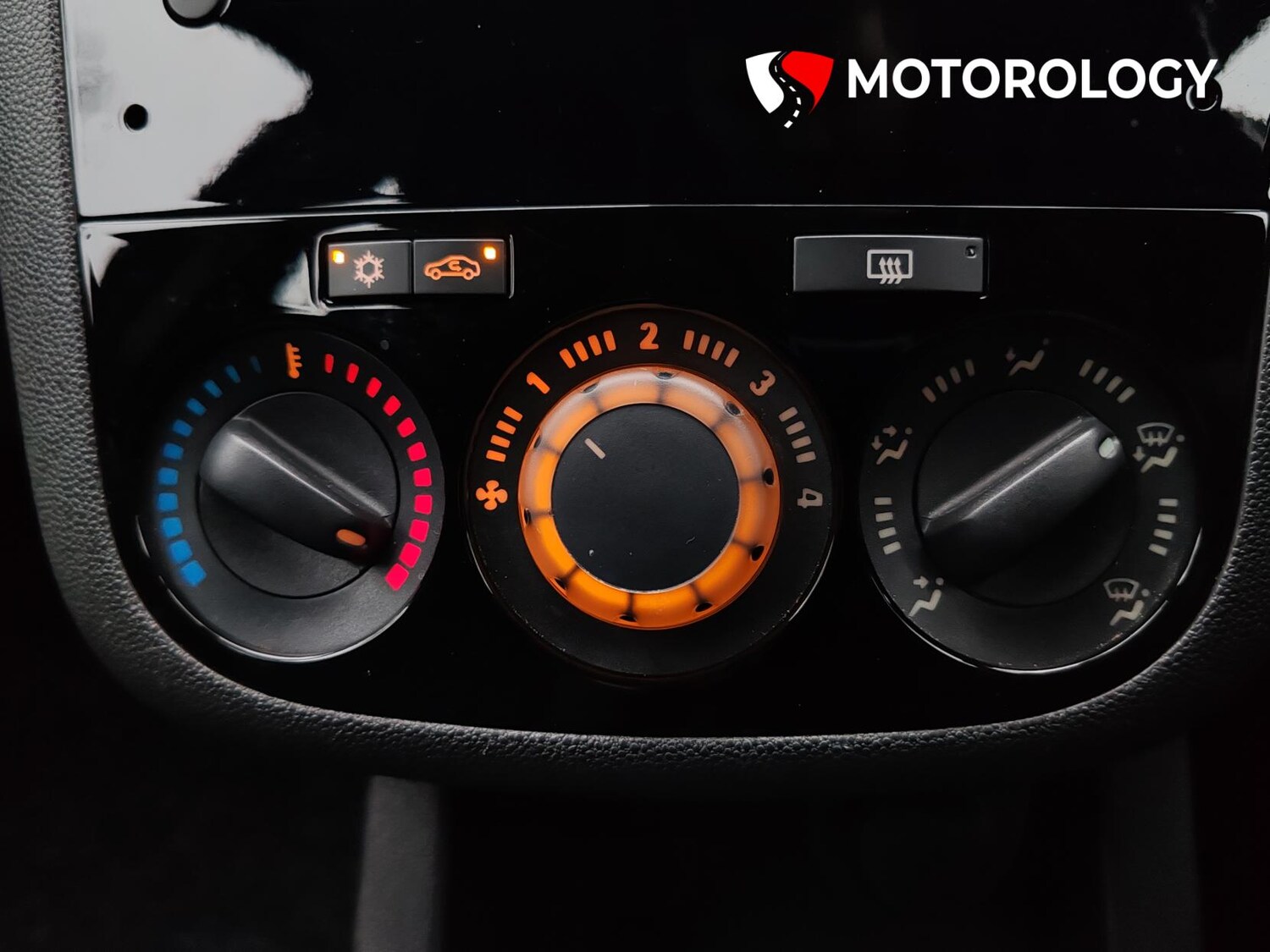 Used Vauxhall Corsa 2014 for sale - 76854753: Photo 25