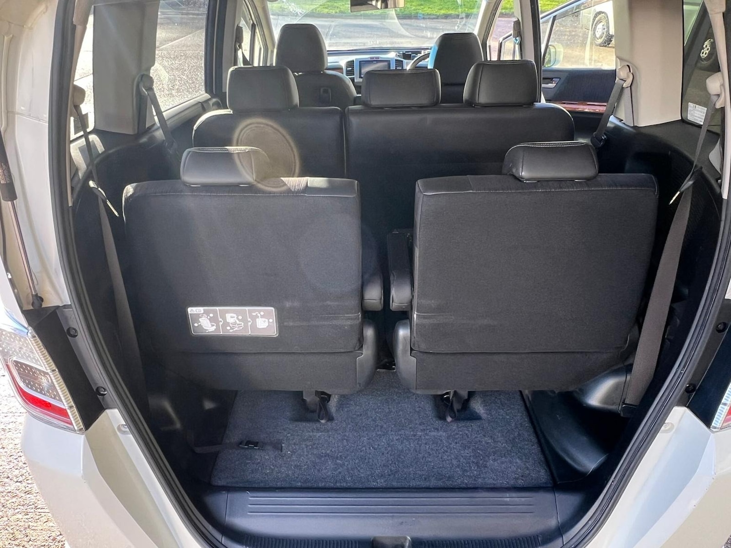 Used Honda Freed 2012 for sale - 76808287: Photo 2