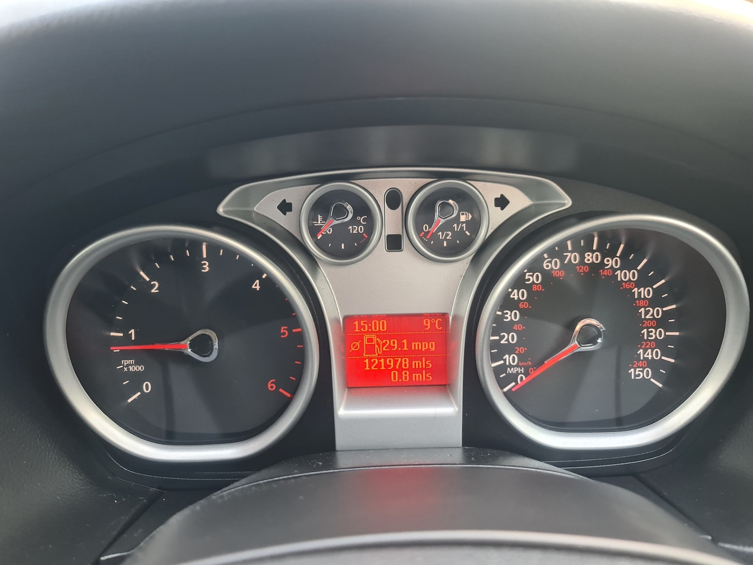 Used Ford Focus 2010 for sale - 77610639: Photo 17