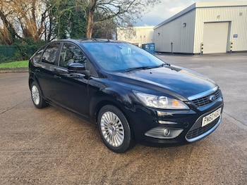 Used Ford Focus 2010 for sale - 77610639: Photo