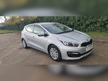 Used Kia Ceed 2017 for sale - 76299520: Photo