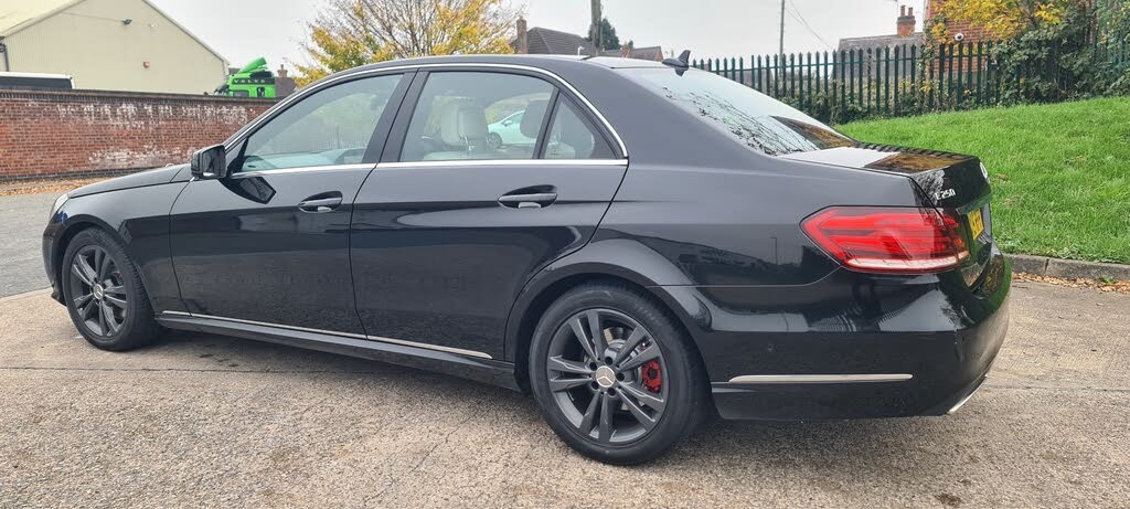 Used Mercedes-Benz E Class 2015 for sale - 76305350: Photo 9