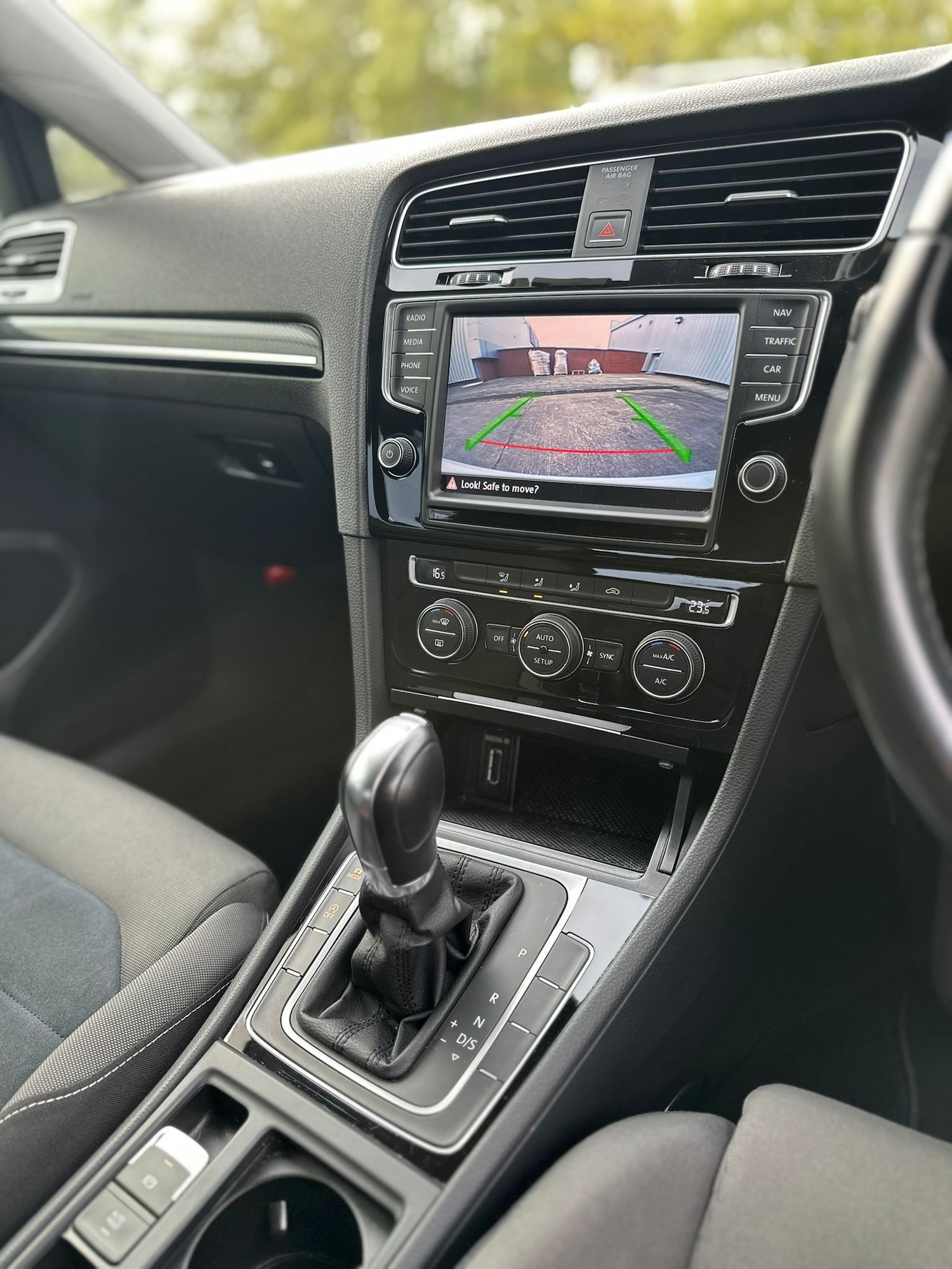 Used Volkswagen Golf 2014 for sale - 78125482: Photo 6