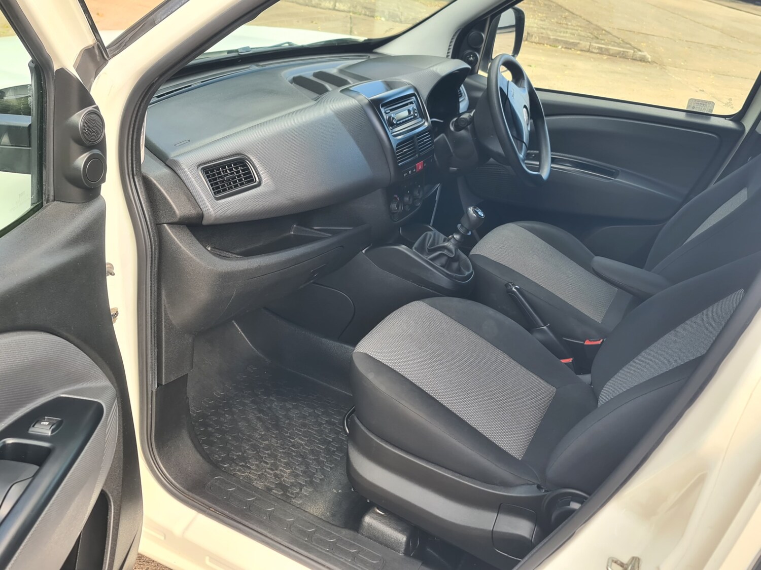 Used Fiat Doblo 2017 for sale - 76305675: Photo 10